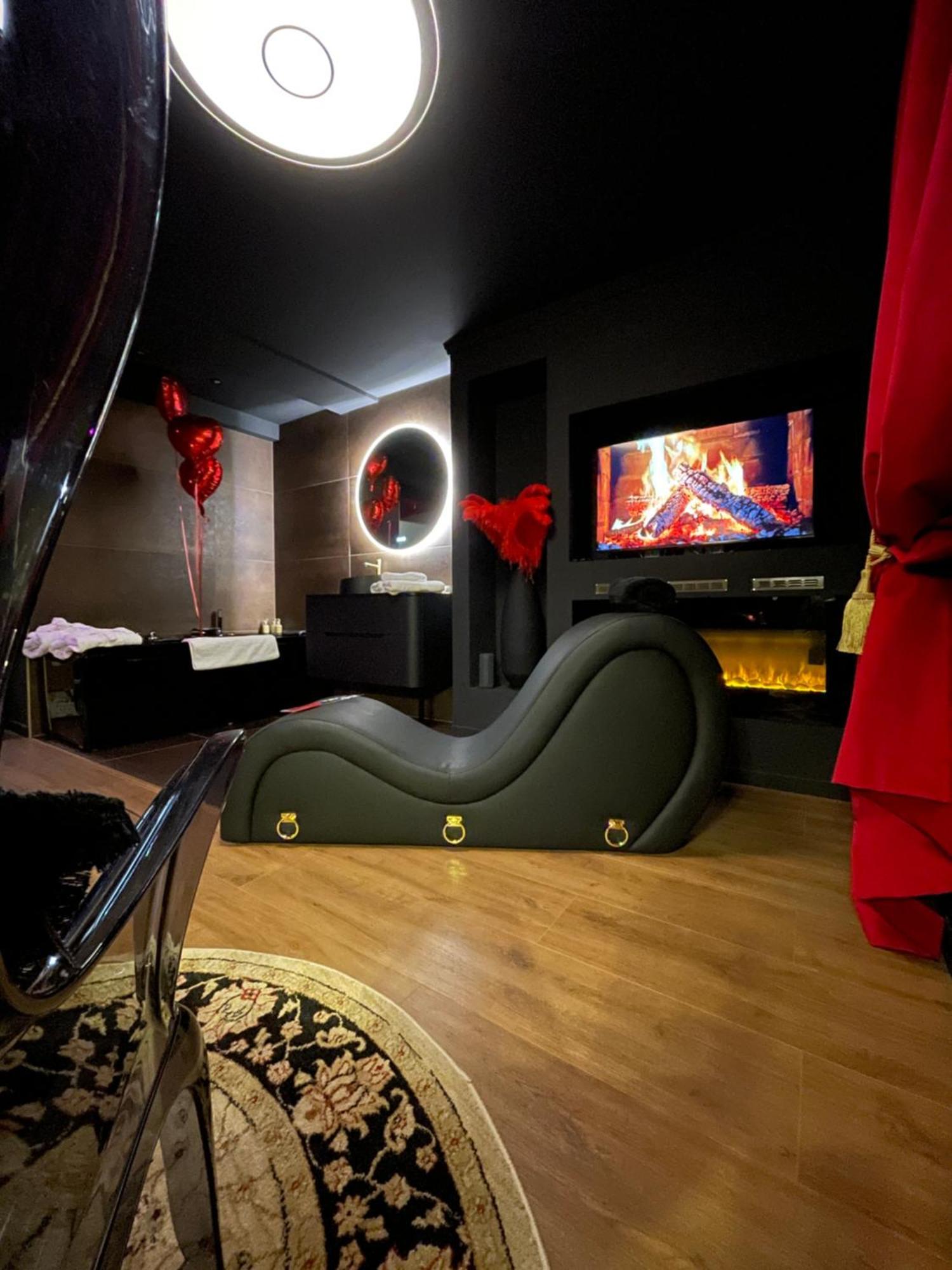 Love Room Casa Amore Prades  Εξωτερικό φωτογραφία