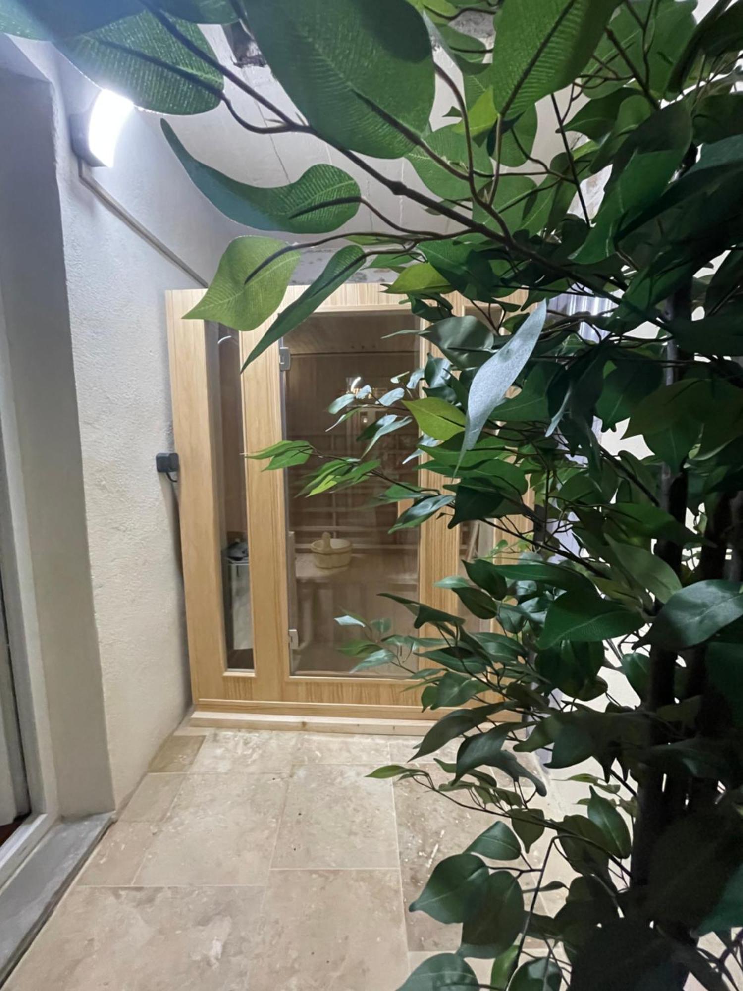 Love Room Casa Amore Prades  Εξωτερικό φωτογραφία